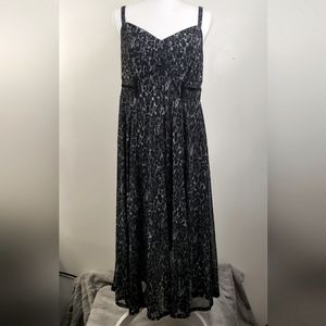 S EUC Torrid Dark Grey Leopard Mesh Midi Dress Size 0